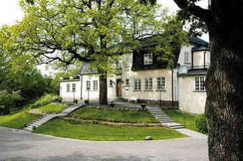 Отель Balingsholm Худдинге Экстерьер фото